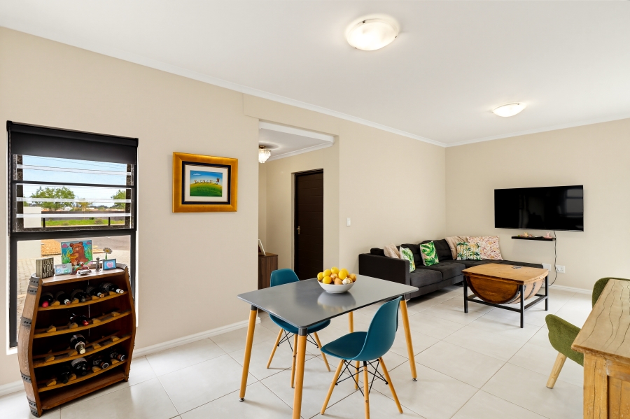 3 Bedroom Property for Sale in Aan de Wijnlanden Western Cape